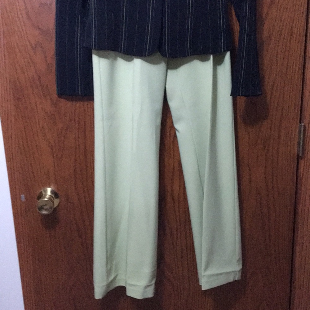 Two pc suit - Picture 2 of 6